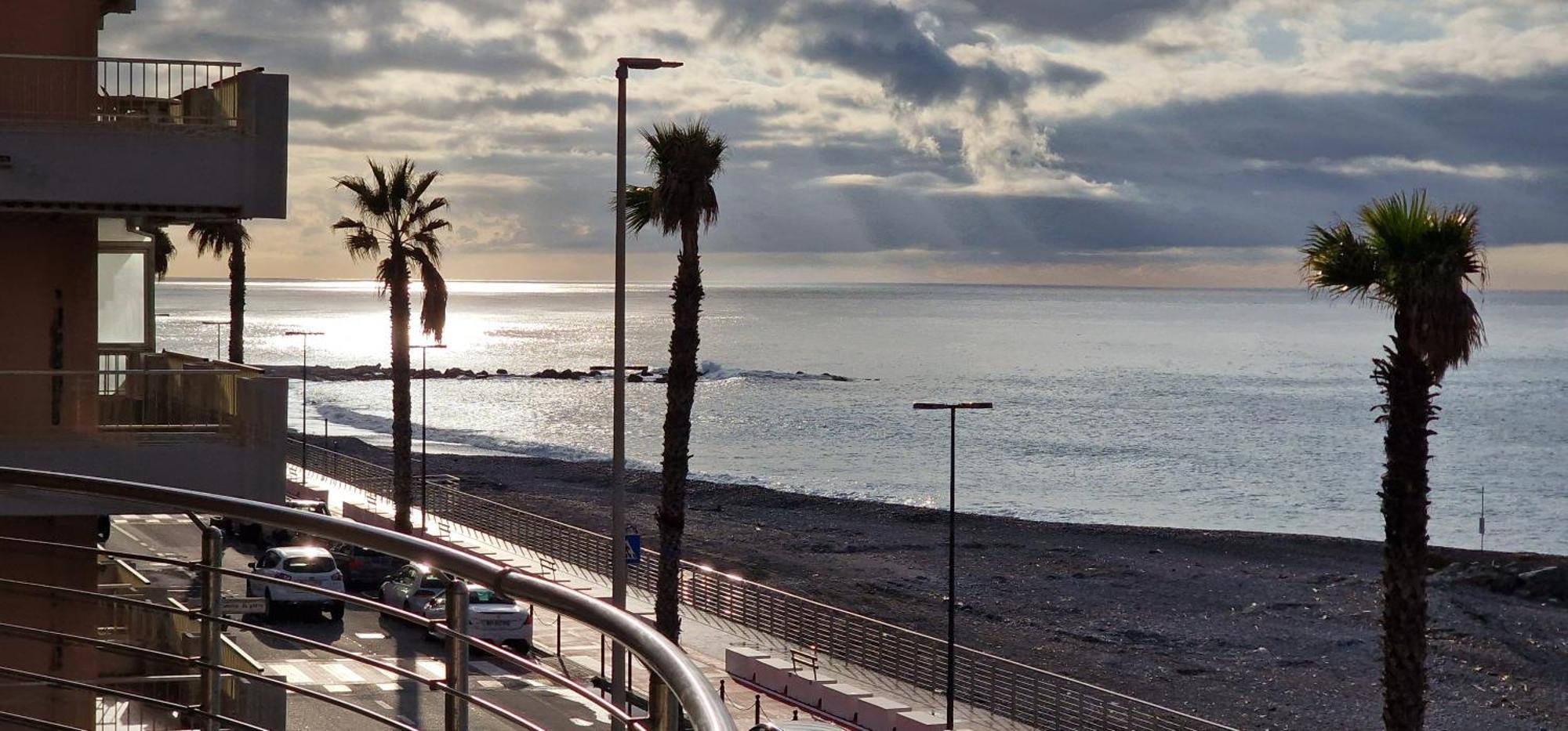 Apartmán Mare Blu Ventimiglia Exteriér fotografie