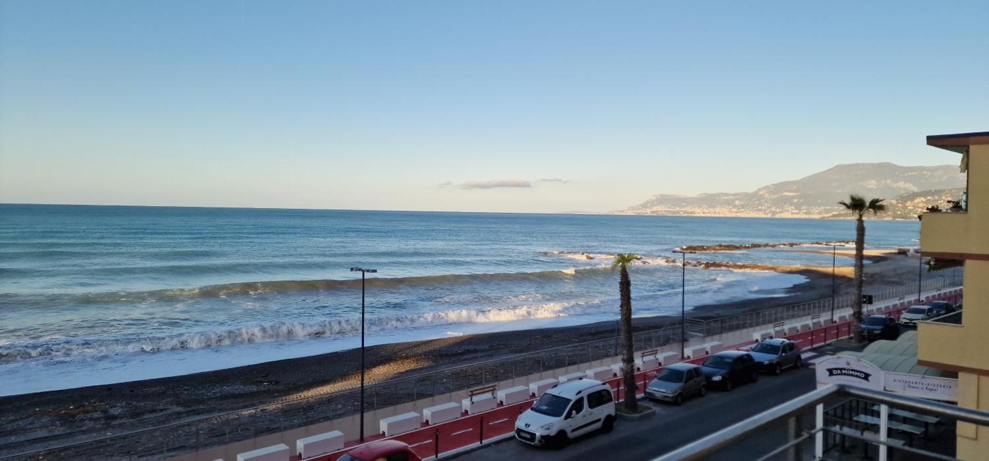 Apartmán Mare Blu Ventimiglia Exteriér fotografie