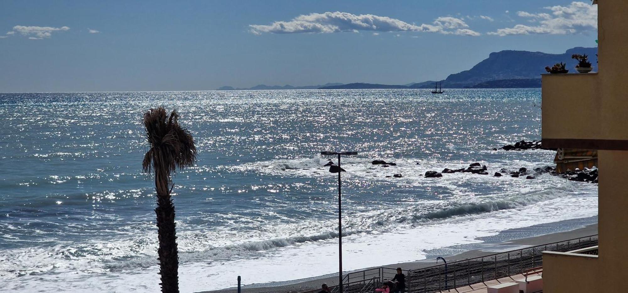 Apartmán Mare Blu Ventimiglia Exteriér fotografie